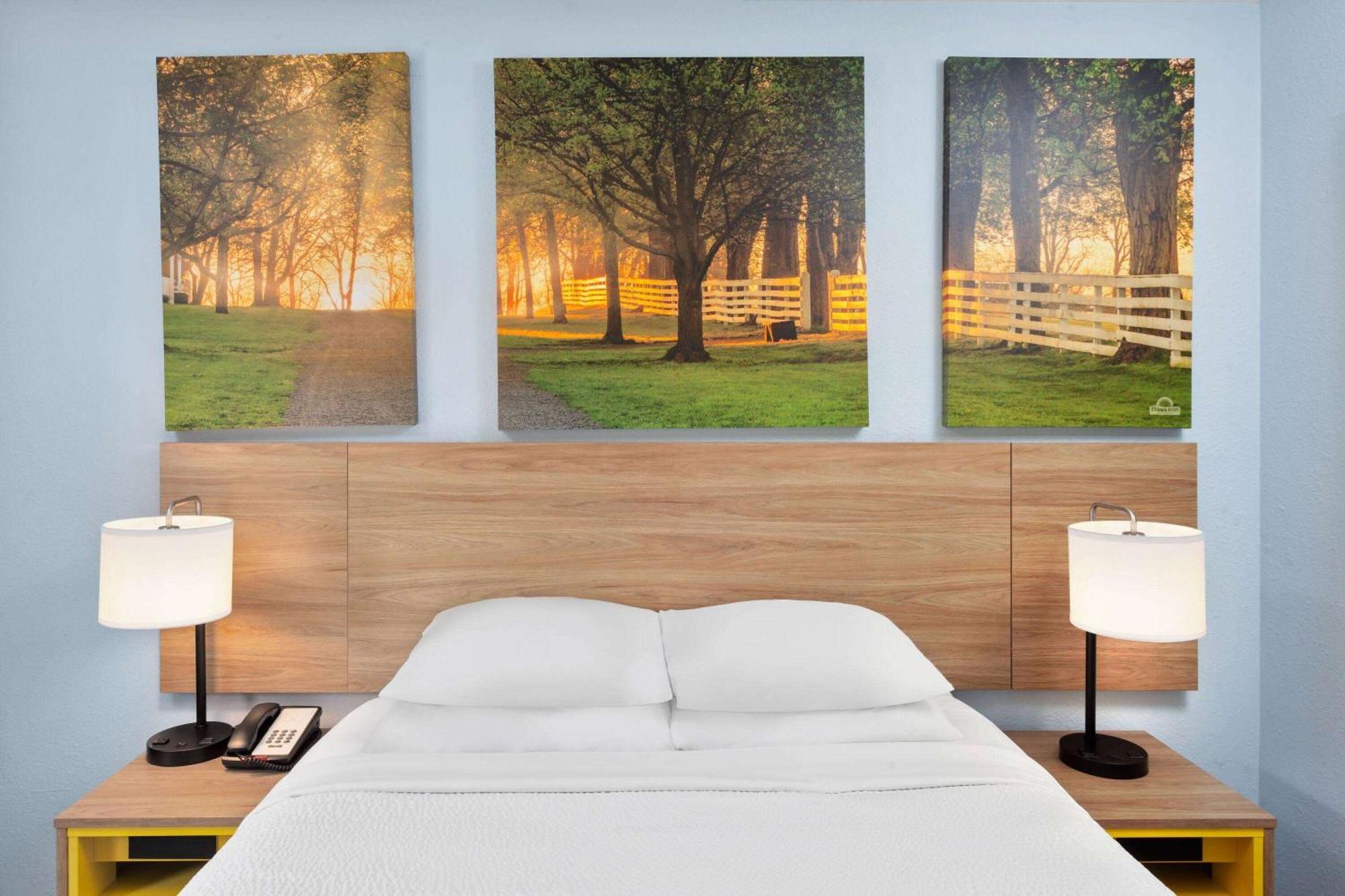 Days Inn & Suites By Wyndham Siler City Kültér fotó